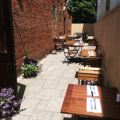 Isa Bistro
