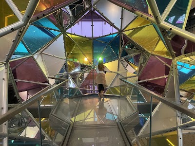 Kiewit Luminarium